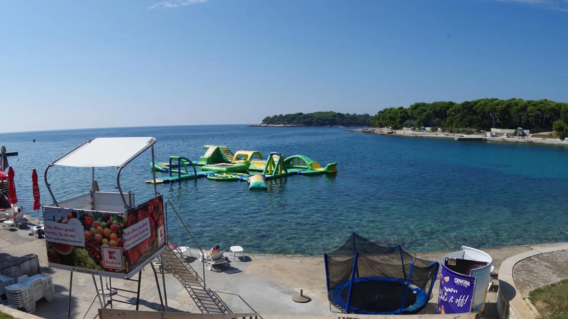 Modern 2-Bedroom Apartment Near The Beach Pula Hırvatistan