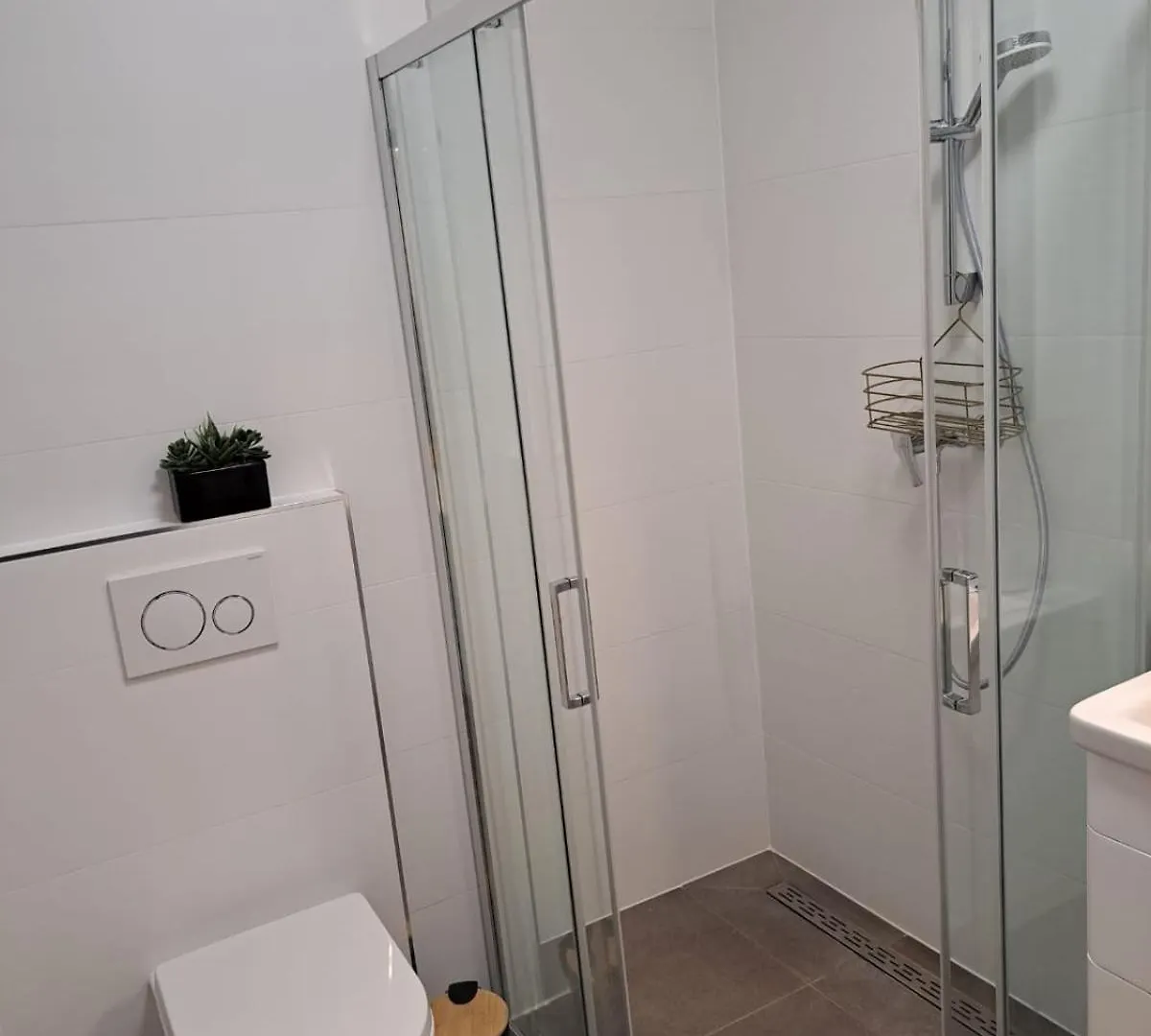 Modern 2-Bedroom Apartment Near The Beach Pula Hırvatistan